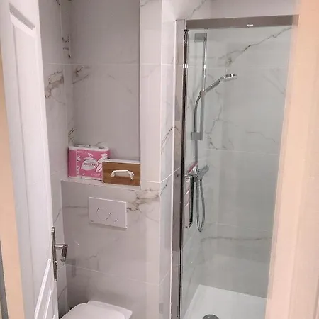 Graziella 511 شقة جوان ليه باه